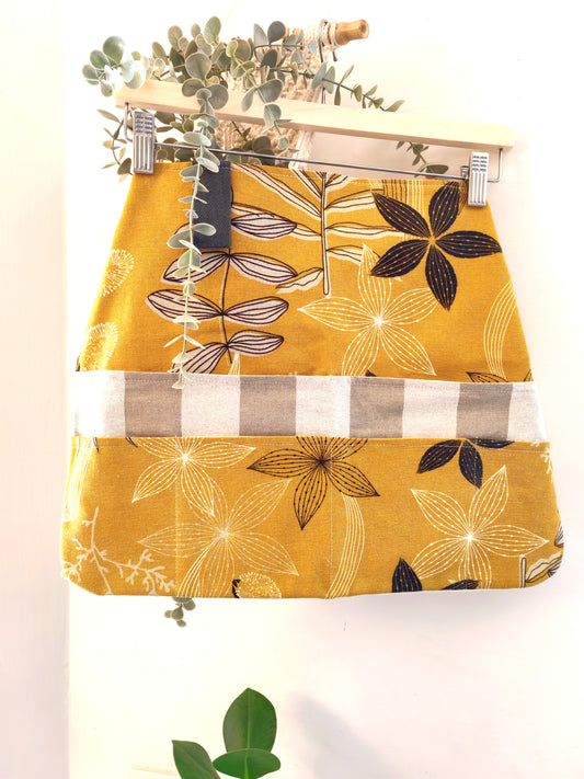 Grembiule Multitasche – Giardino, Cucina e Creatività