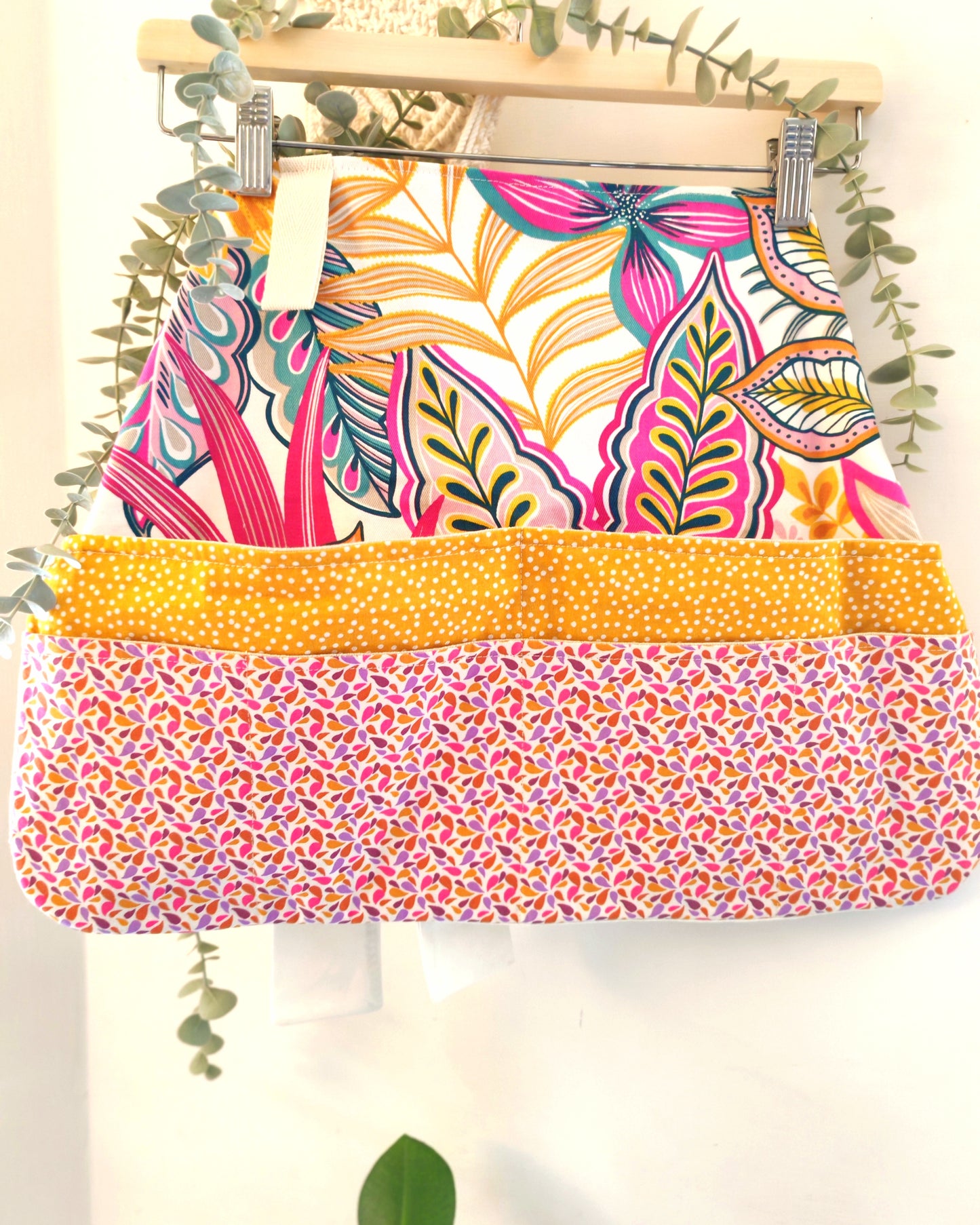 Grembiule Multitasche – Giardino, Cucina e Creatività