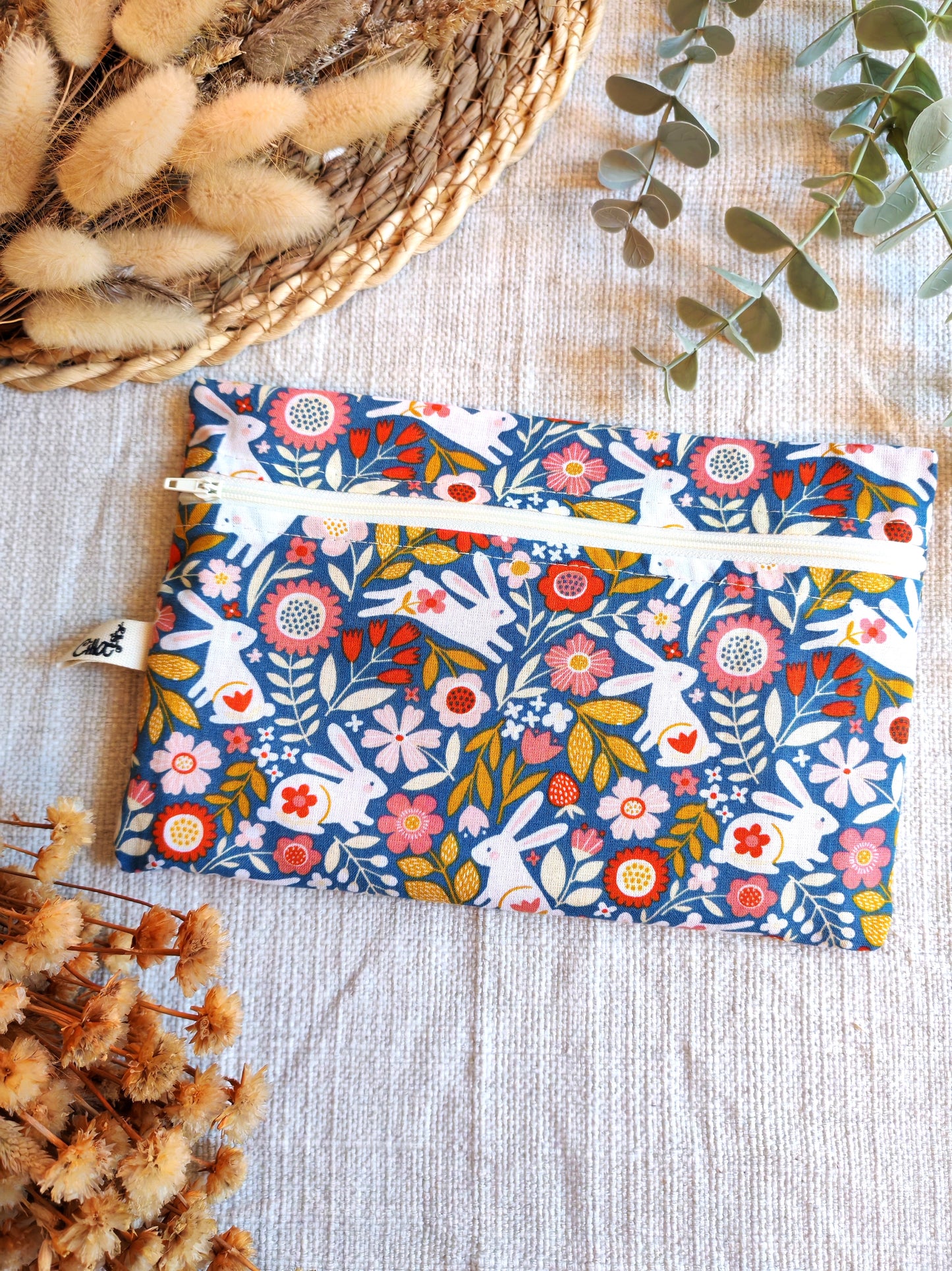 Set Astuccio + 12 Matite colorate in carta riciclata