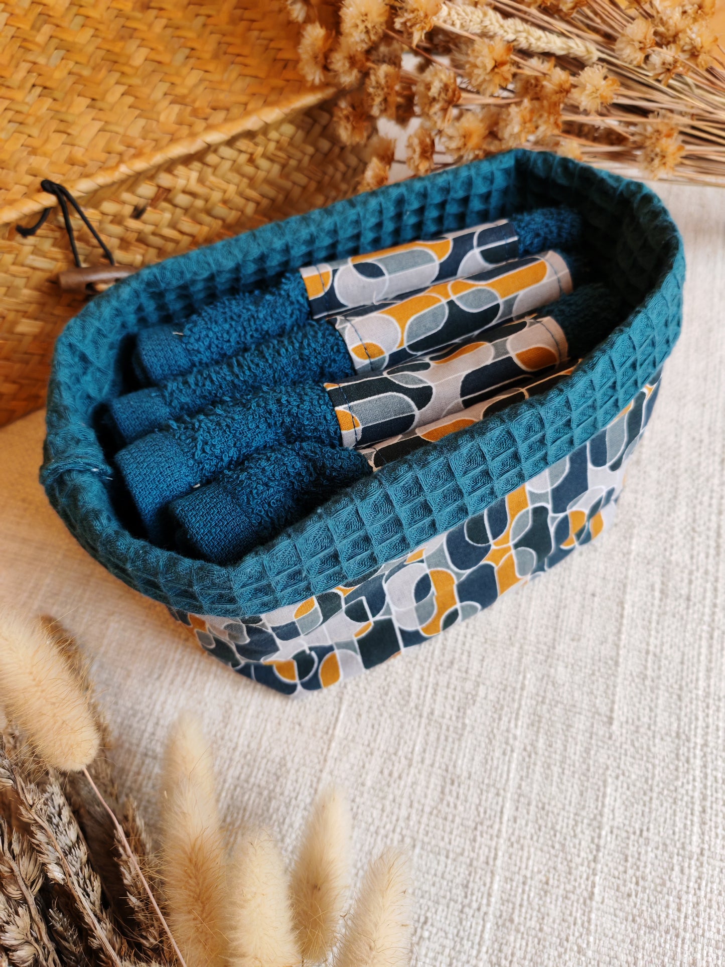 Set Magnolia: Cestino e Asciugamani coordinati