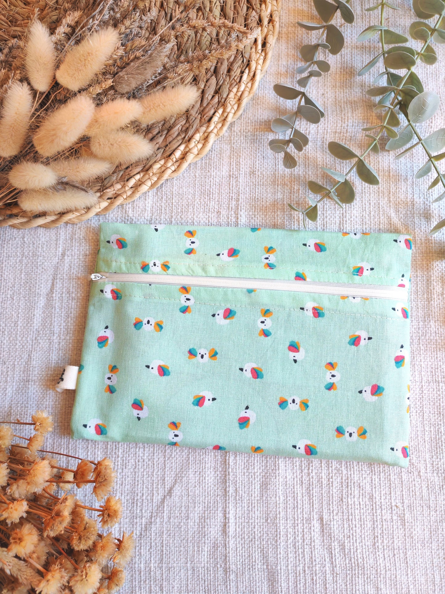 Set Astuccio + 12 Matite colorate in carta riciclata