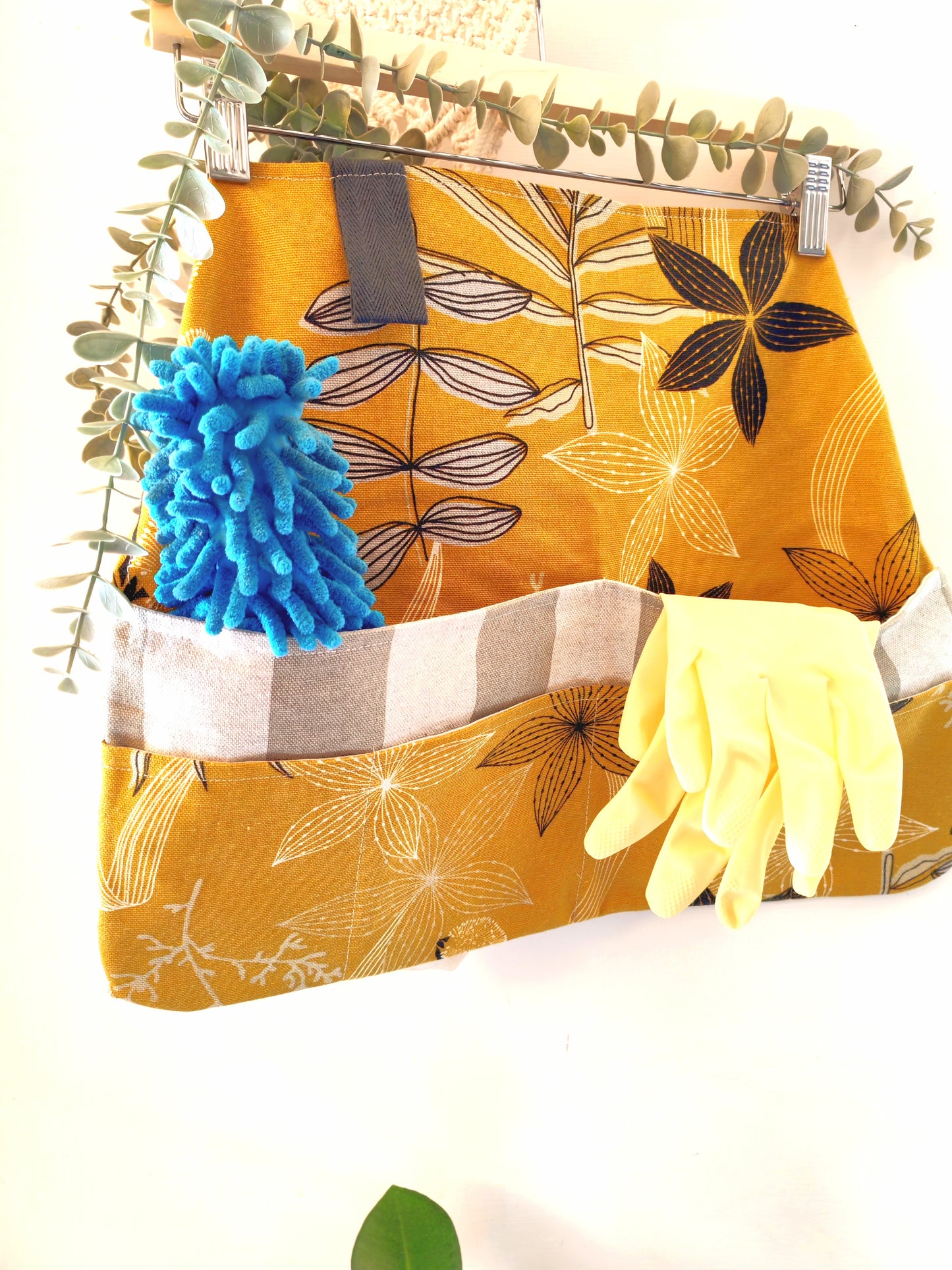 Grembiule Multitasche – Giardino, Cucina e Creatività